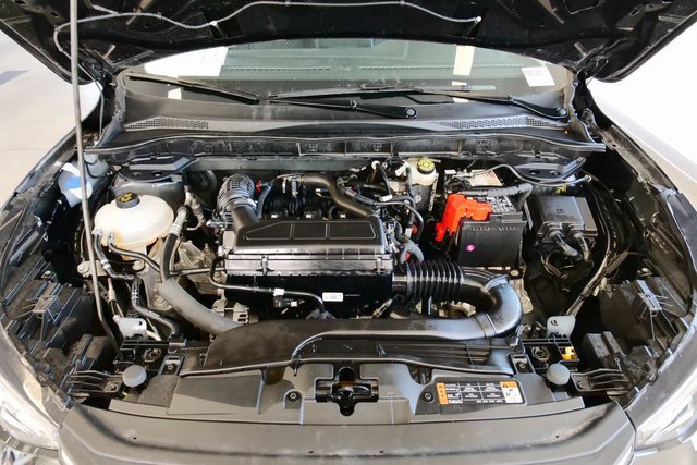 Used 2023 Ford Escape Active image 9