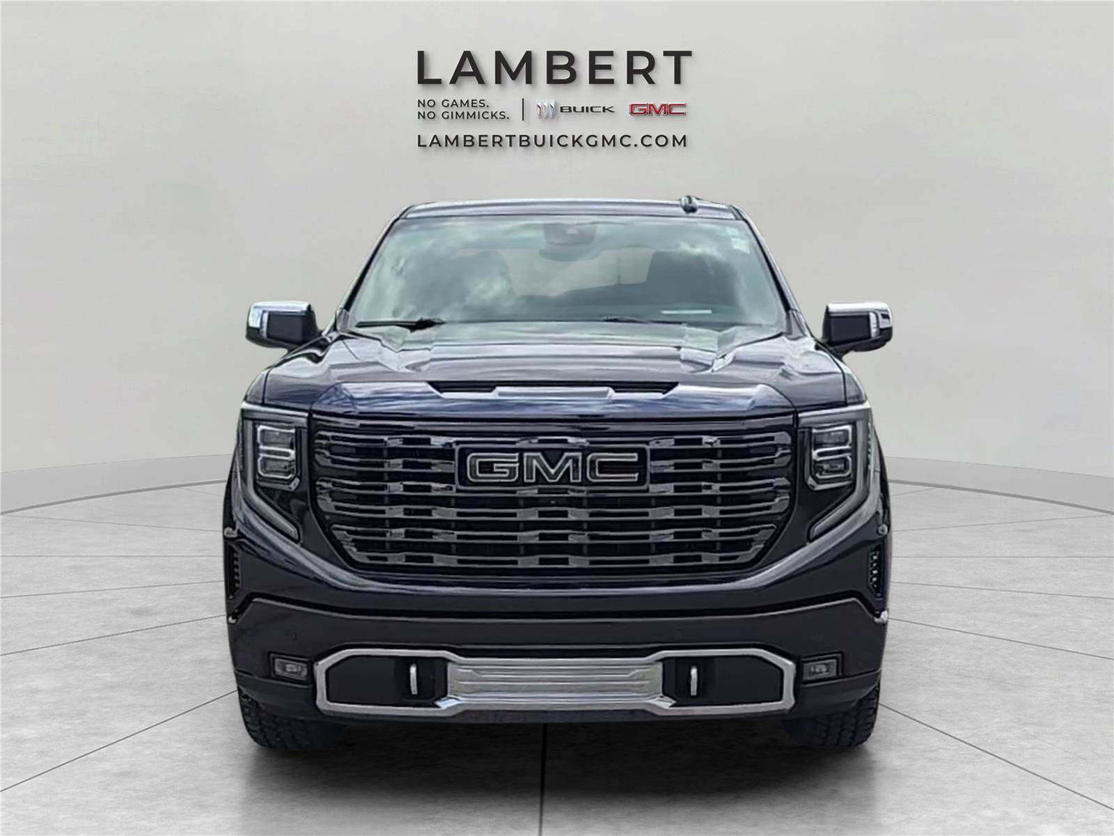Used 2023 GMC Sierra 1500 Denali Ultimate AWD/4WD image 8