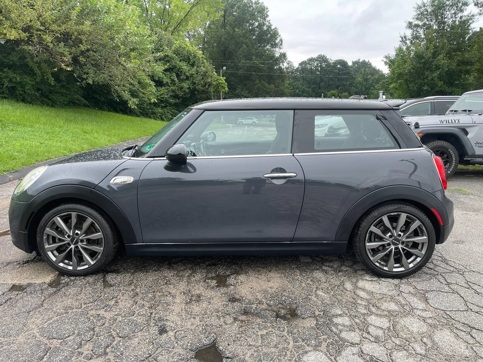 Used 2014 MINI Cooper S FWD image 4