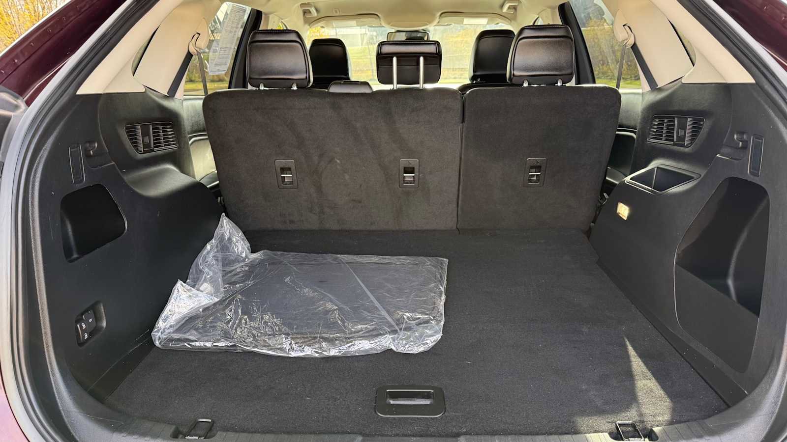 Used 2023 Ford Edge SEL image 27