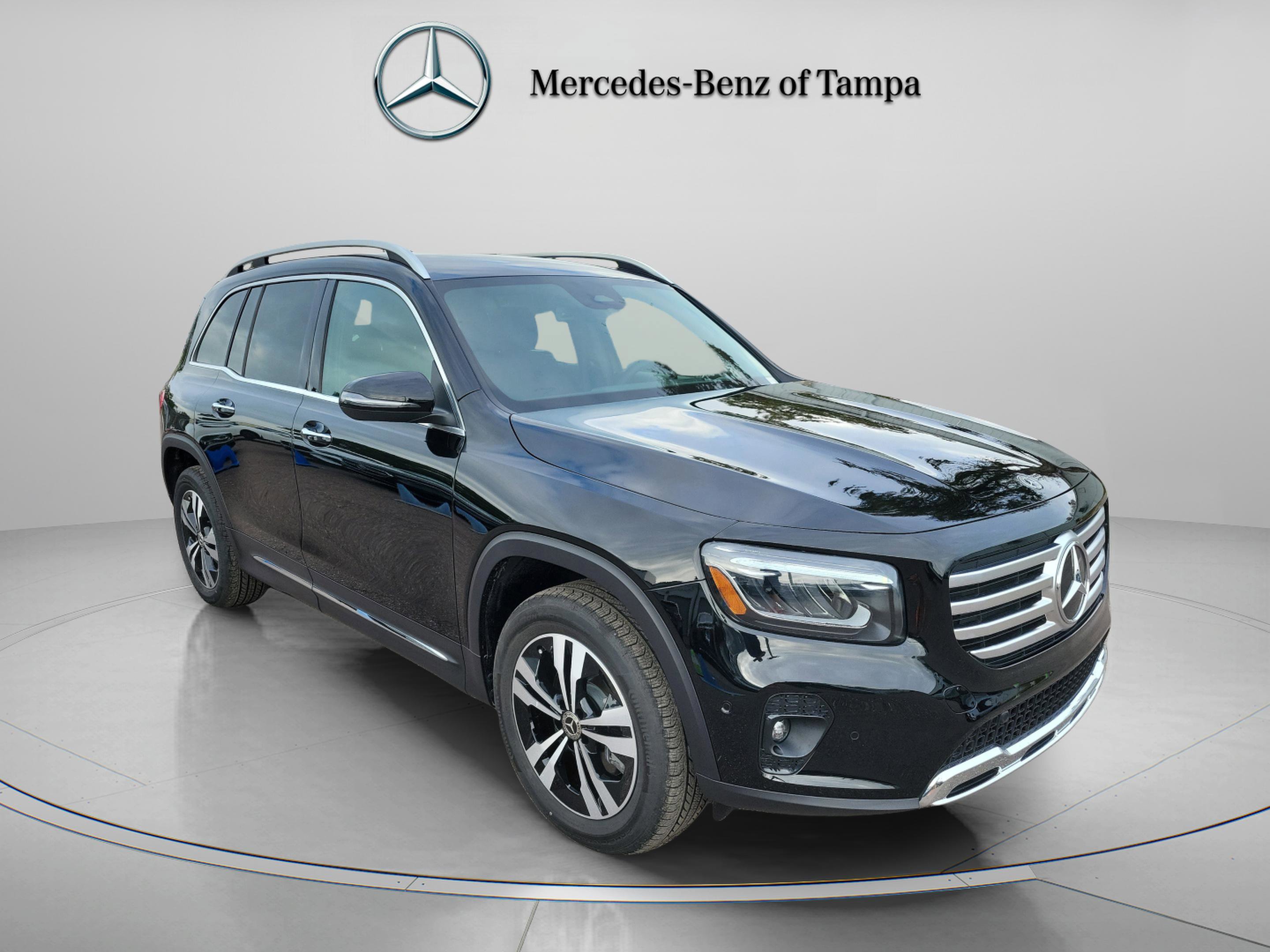 Certified 2025 Mercedes-Benz GLB 250 image 4