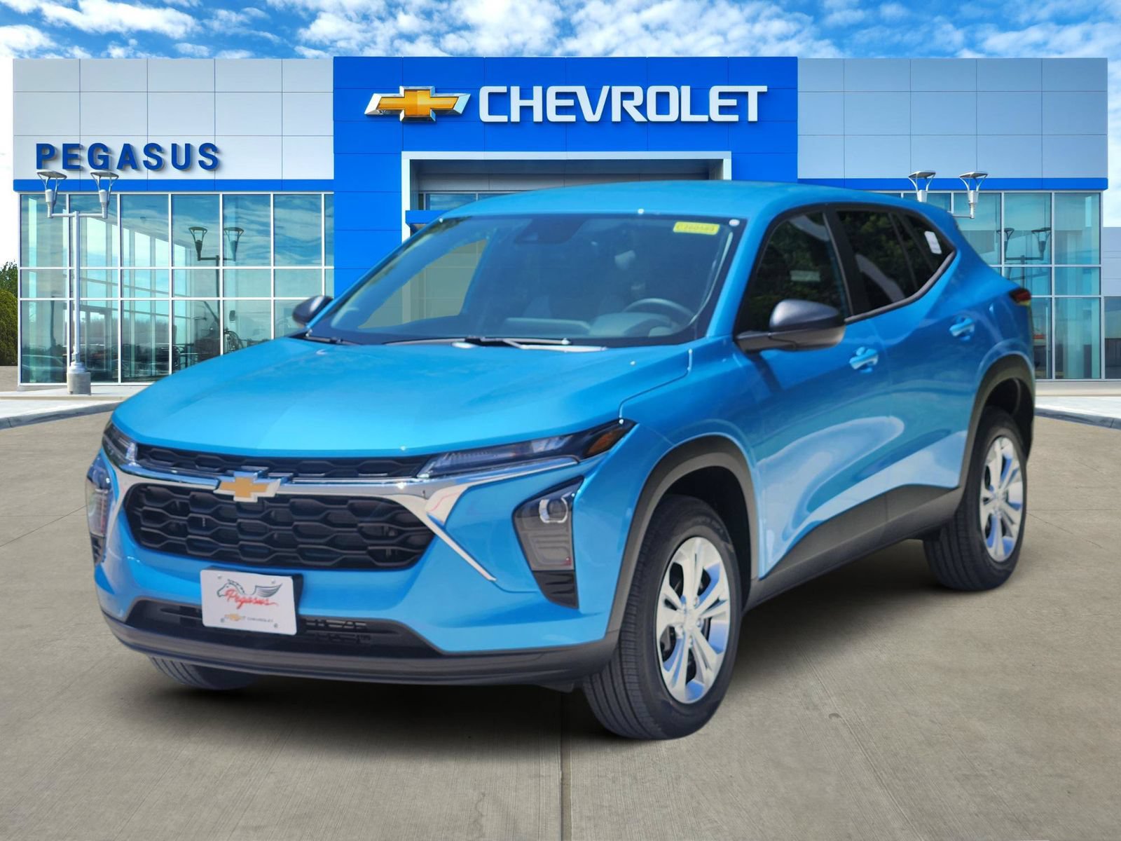 New 2026 Chevrolet Trax LS FWD image 2