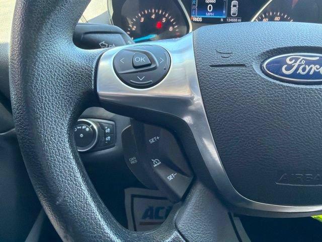 Used 2016 Ford Escape SE w/ SE Cold Weather Package AWD/4WD image 32