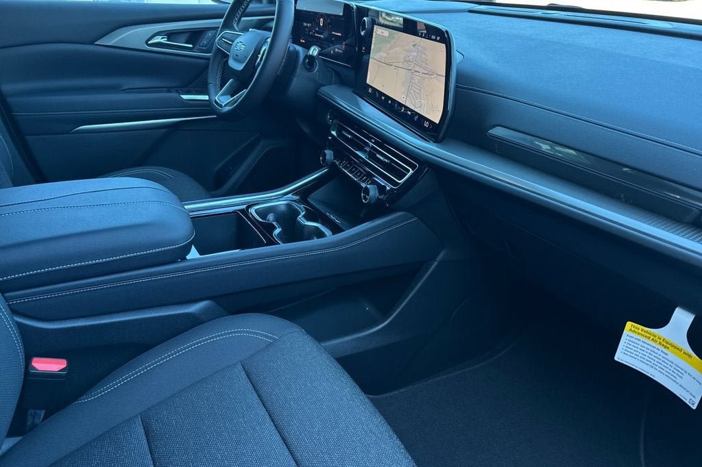 New 2026 Chevrolet Traverse LT w/ Midnight/Sport Edition FWD image 17