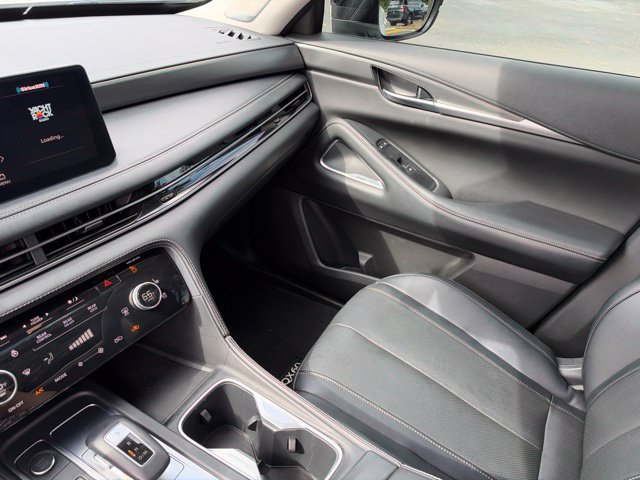 Used 2023 INFINITI QX60 Luxe w/ Performance Audio Package FWD image 26