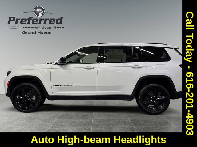 Used 2024 Jeep Grand Cherokee L Limited w/ Black Appearance Package image 9