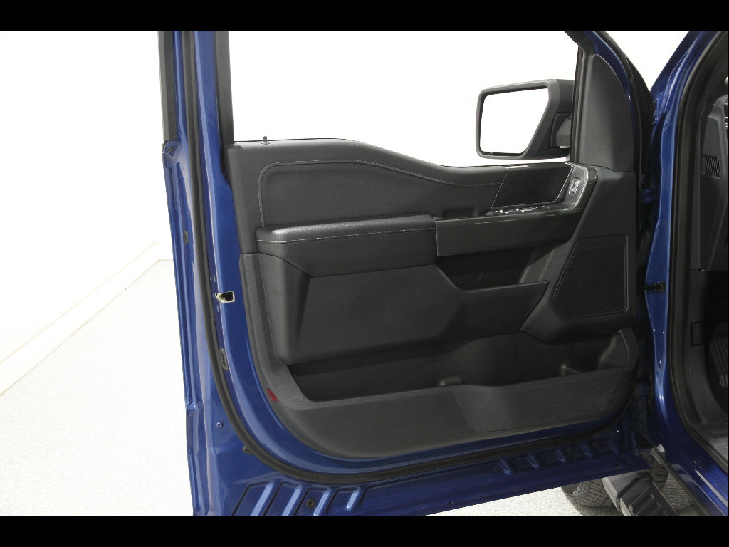 Used 2022 Ford F150 XLT w/ Equipment Group 302A High image 5