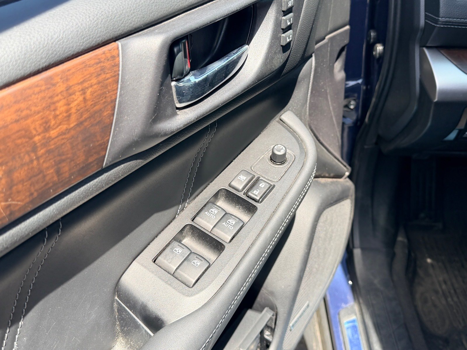 Used 2019 Subaru Outback 2.5i Limited AWD/4WD image 8