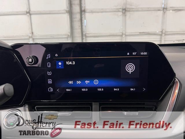 Used 2025 Chevrolet Trax LT image 44