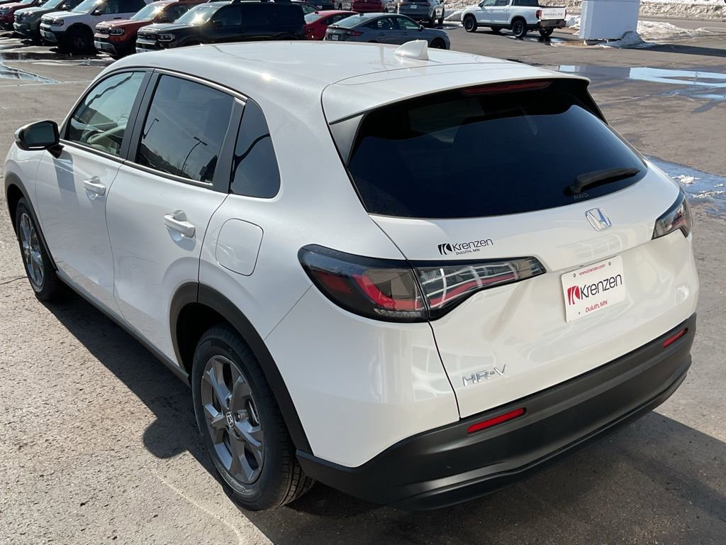 New 2026 Honda HR-V LX image 7