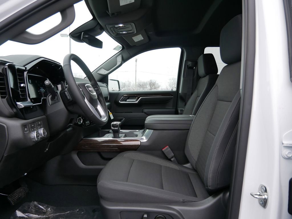 New 2026 GMC Sierra 1500 Elevation image 7