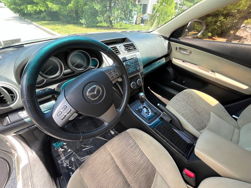 Used 2010 MAZDA MAZDA6 i Touring Plus FWD image 11