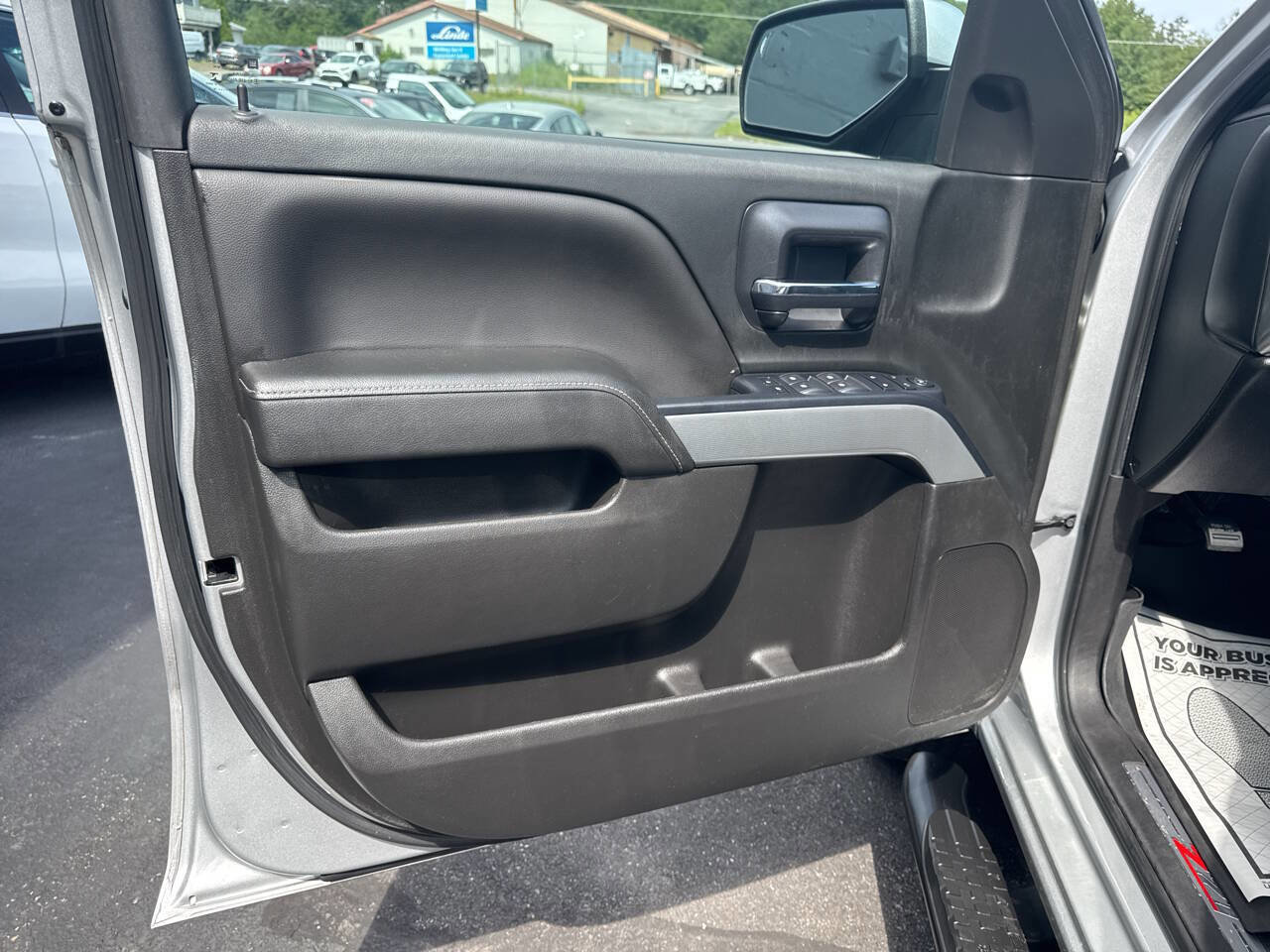 Used 2018 Chevrolet Silverado 1500 LT w/ All Star Edition AWD/4WD image 15