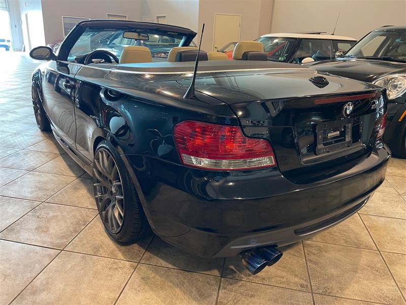 Used 2009 BMW 135i Convertible RWD image 5