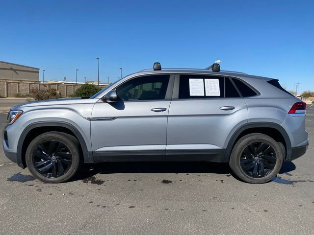 Used 2024 Volkswagen Atlas Cross Sport SE image 3