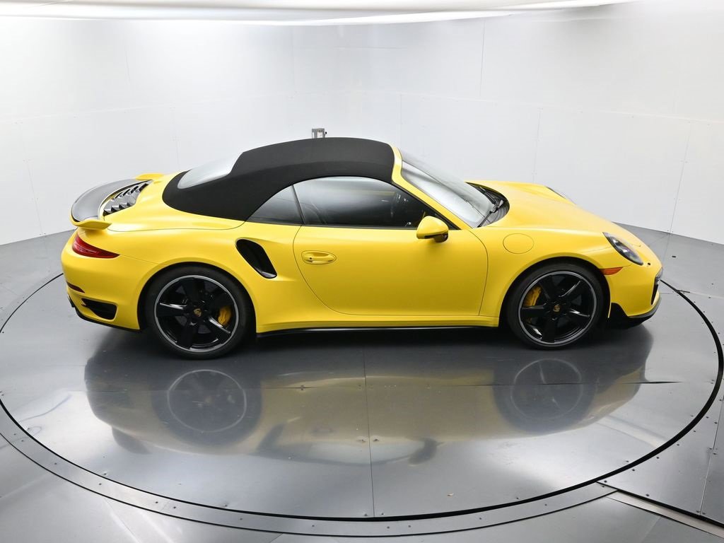 Used 2016 Porsche 911 Turbo image 33