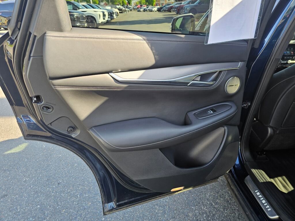 Used 2023 INFINITI QX55 Essential w/ Accent Package AWD/4WD image 19