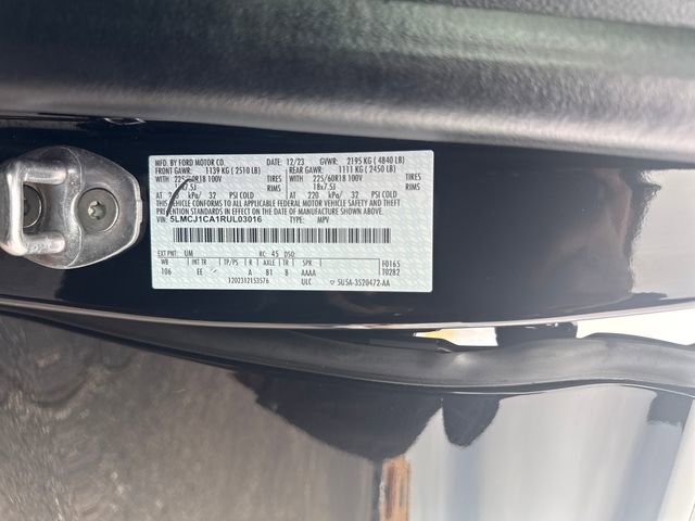 Used 2024 Lincoln Corsair FWD image 35