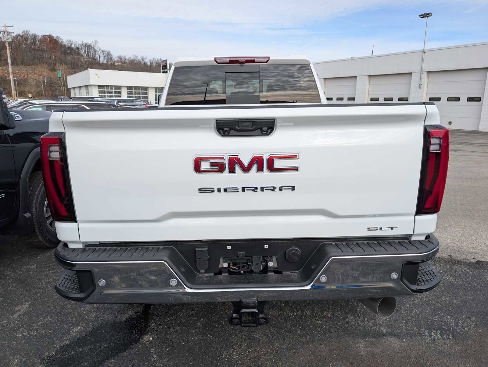 New 2026 GMC Sierra 3500 SLT w/ SLT Premium Package image 7
