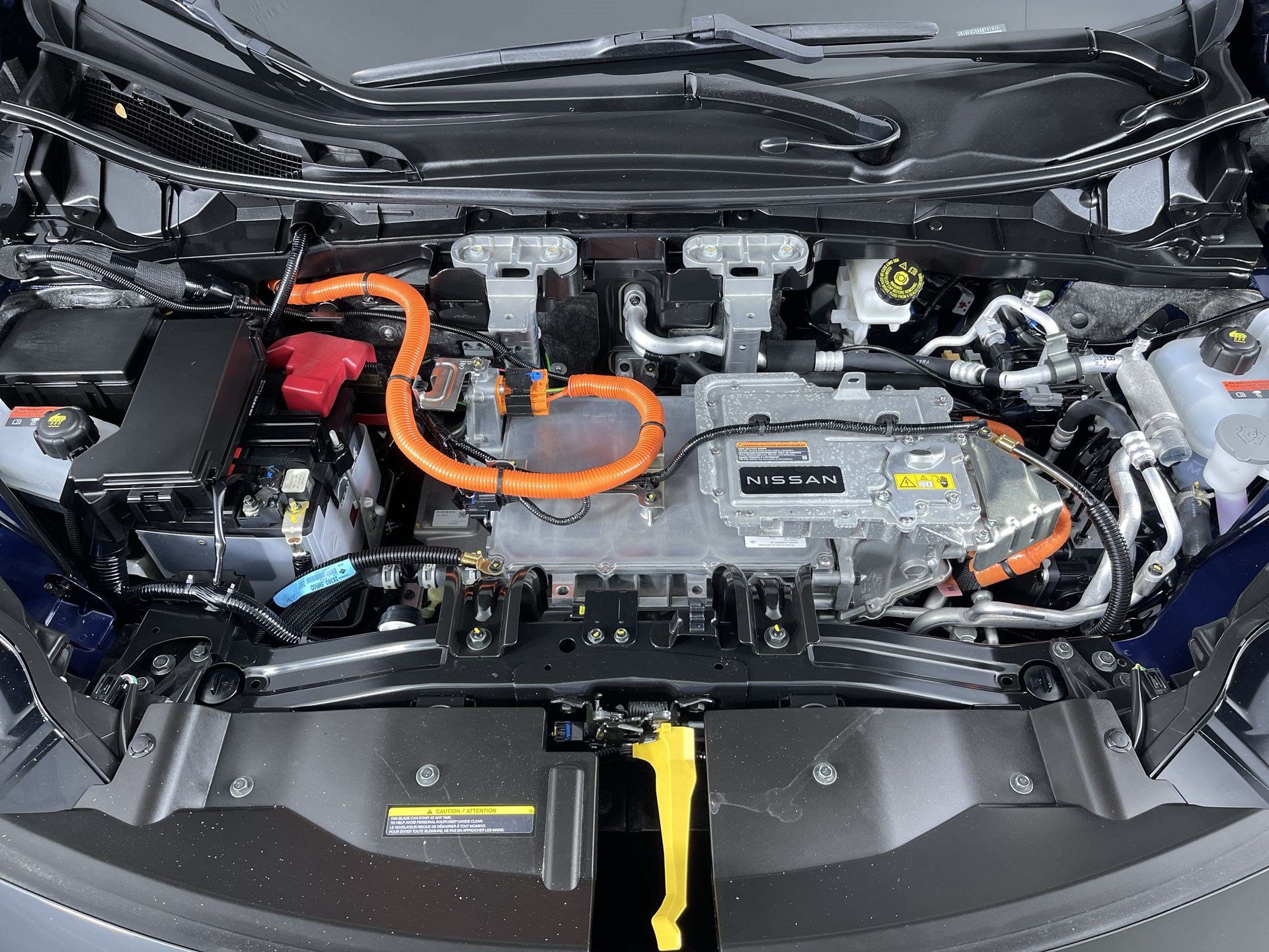 Certified 2024 Nissan Ariya AWD image 28