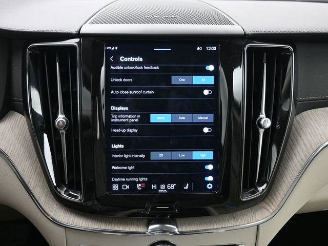 Used 2022 Volvo XC60 B6 Inscription w/ Advanced Package image 20