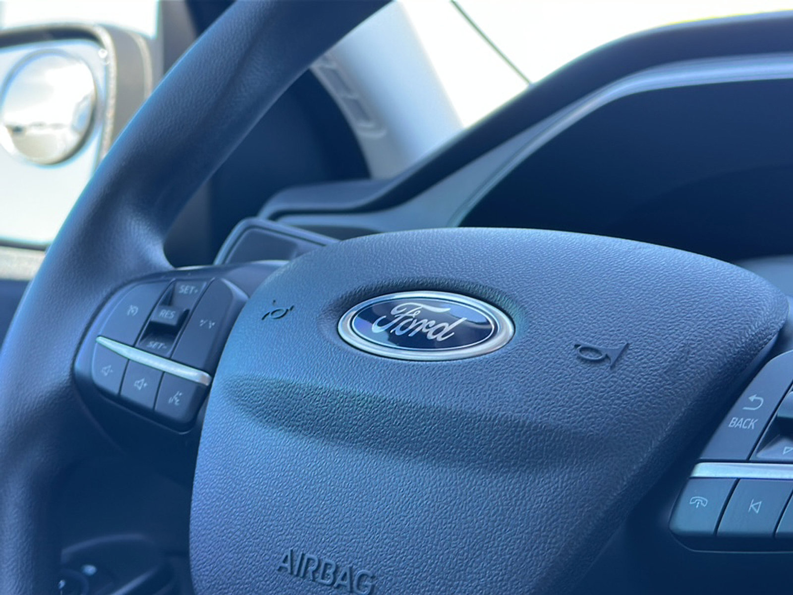 Used 2025 Ford Escape Active image 30