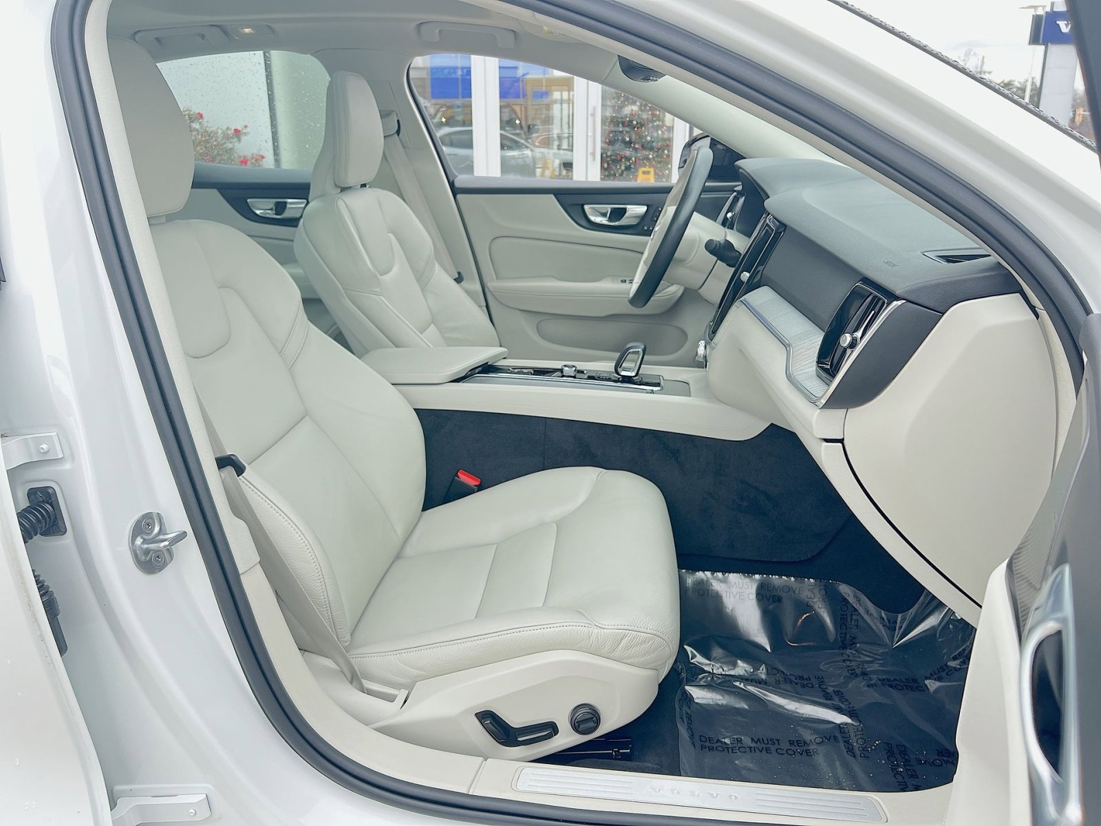 Certified 2023 Volvo S60 B5 Plus w/ Climate Package image 26