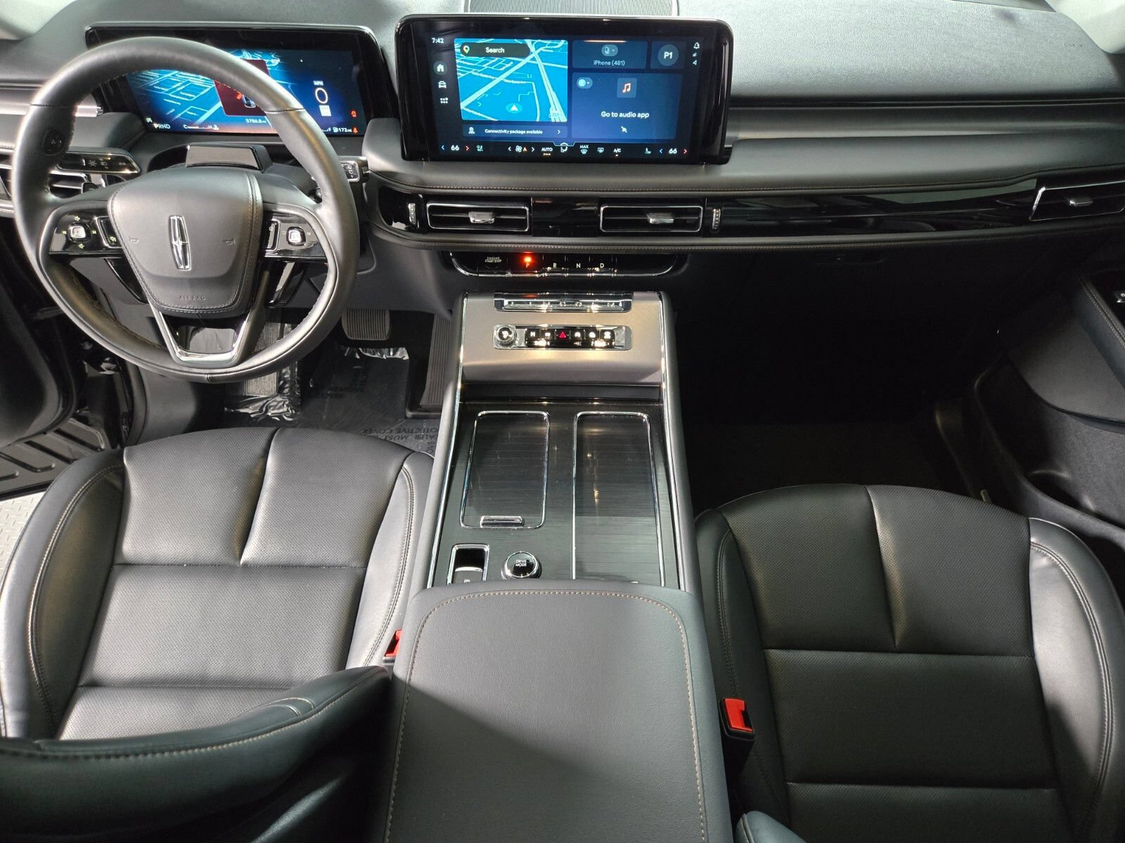 New 2026 Lincoln Aviator AWD image 15