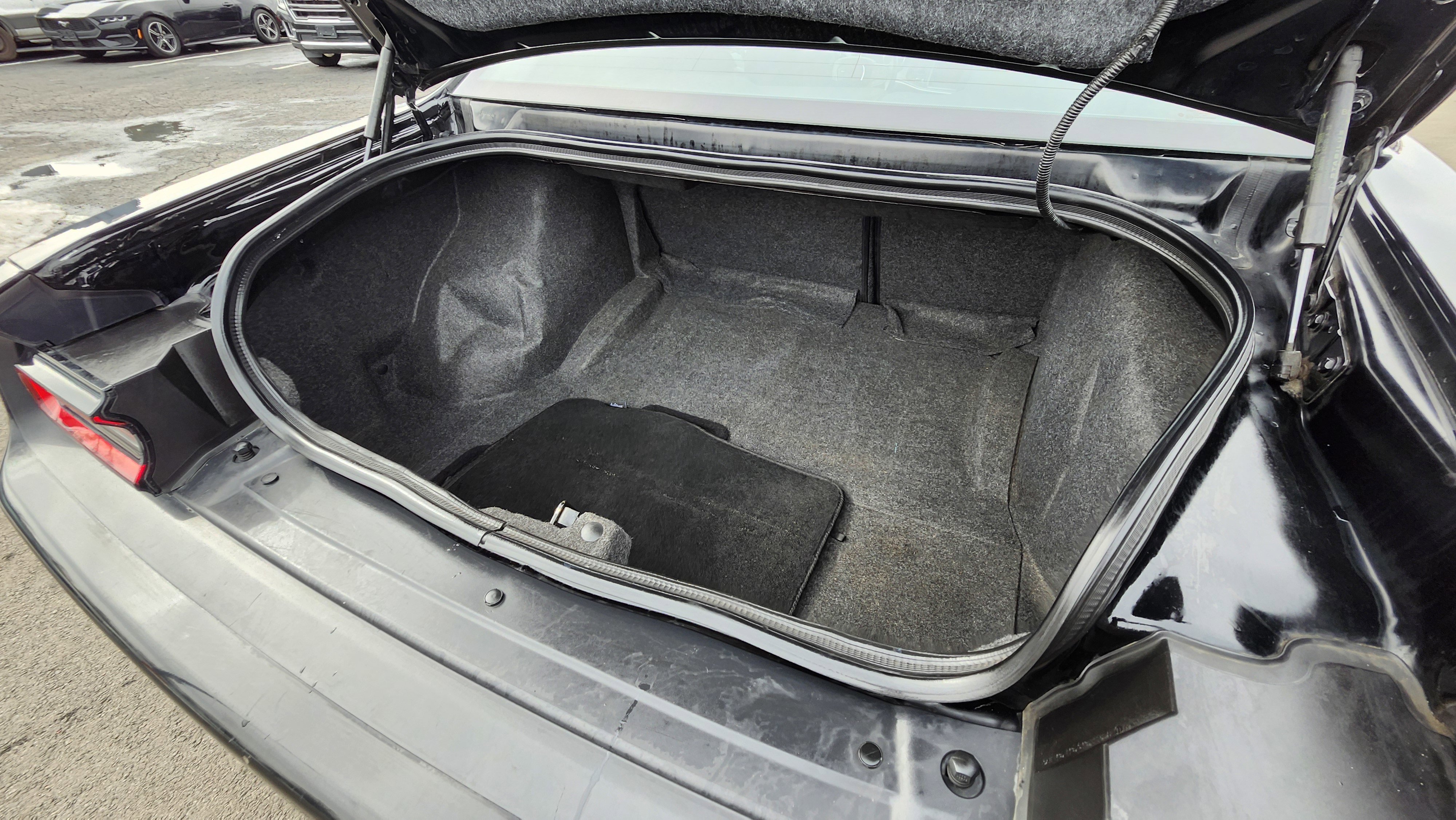 Used 2020 Dodge Challenger SXT image 20