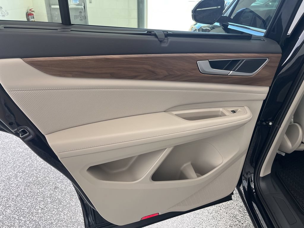 New 2026 Volkswagen Atlas SE FWD image 29