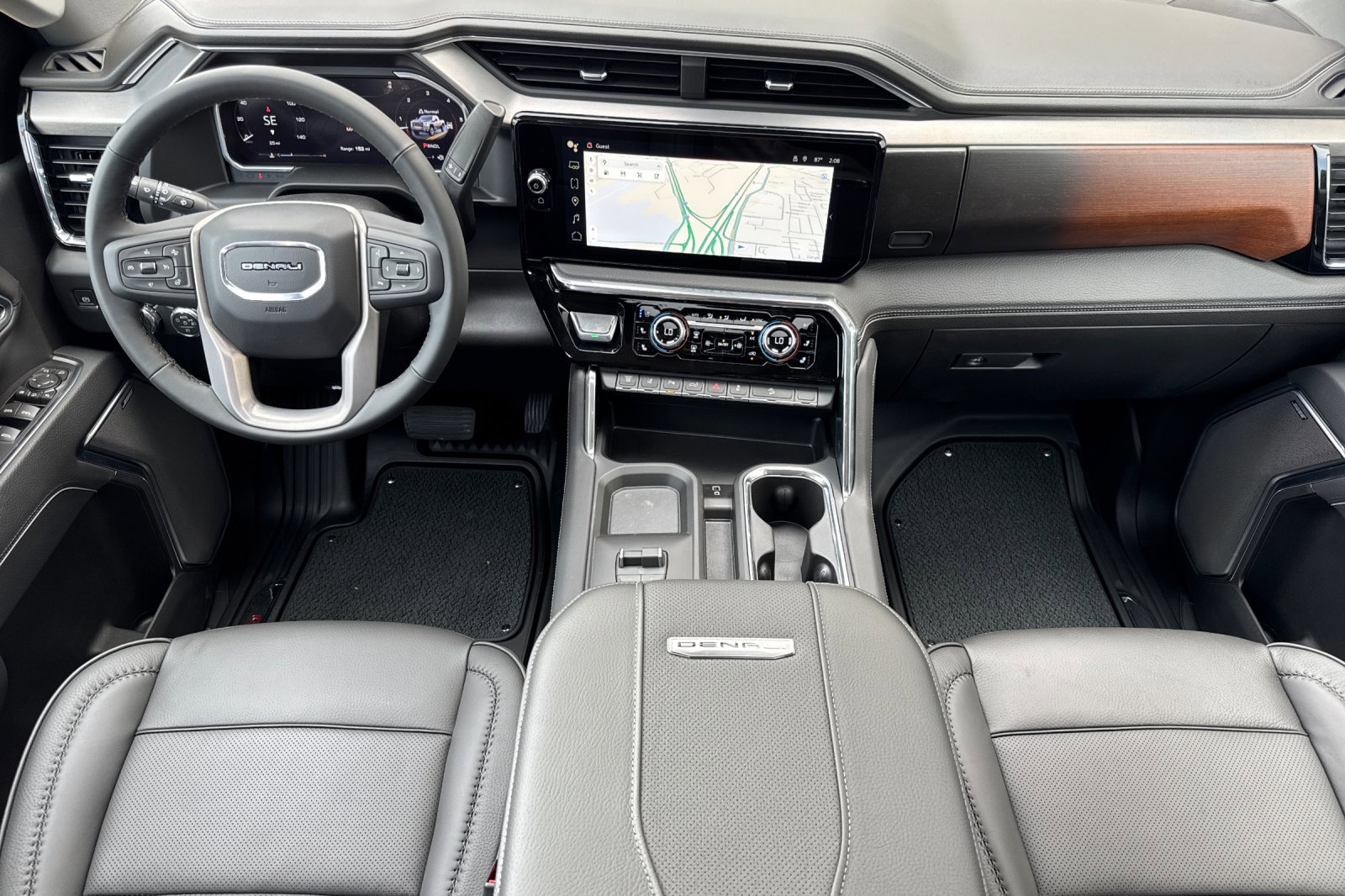 New 2026 GMC Sierra 2500 Denali w/ Denali Reserve Package image 14