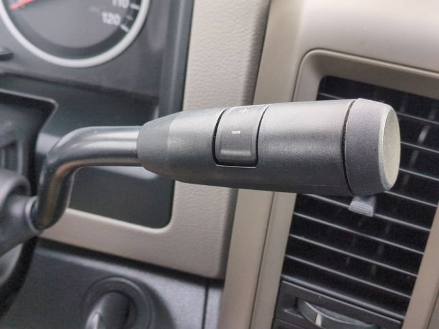 Used 2012 RAM 1500 Express RWD image 23