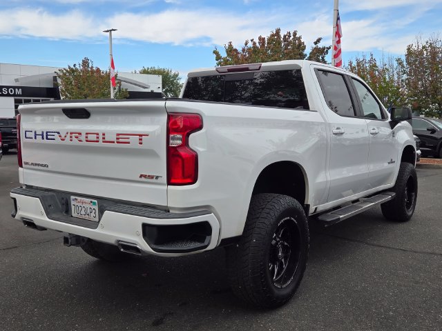 Used 2019 Chevrolet Silverado 1500 RST w/ True North Edition AWD/4WD image 3
