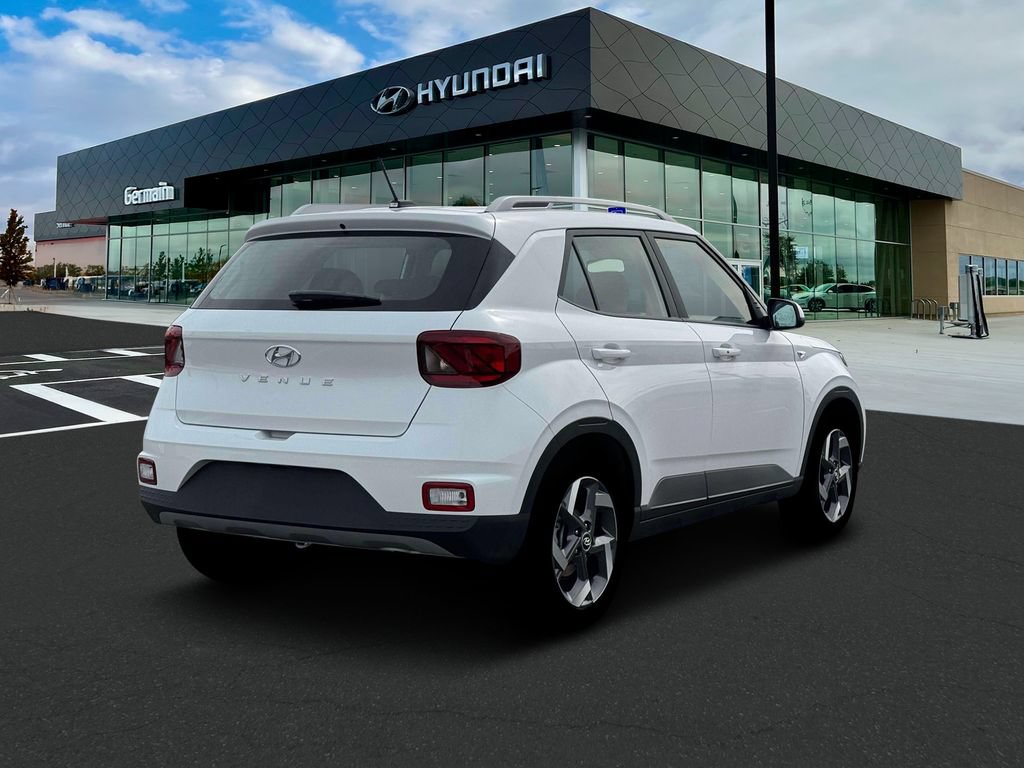 New 2026 Hyundai Venue SEL FWD image 7