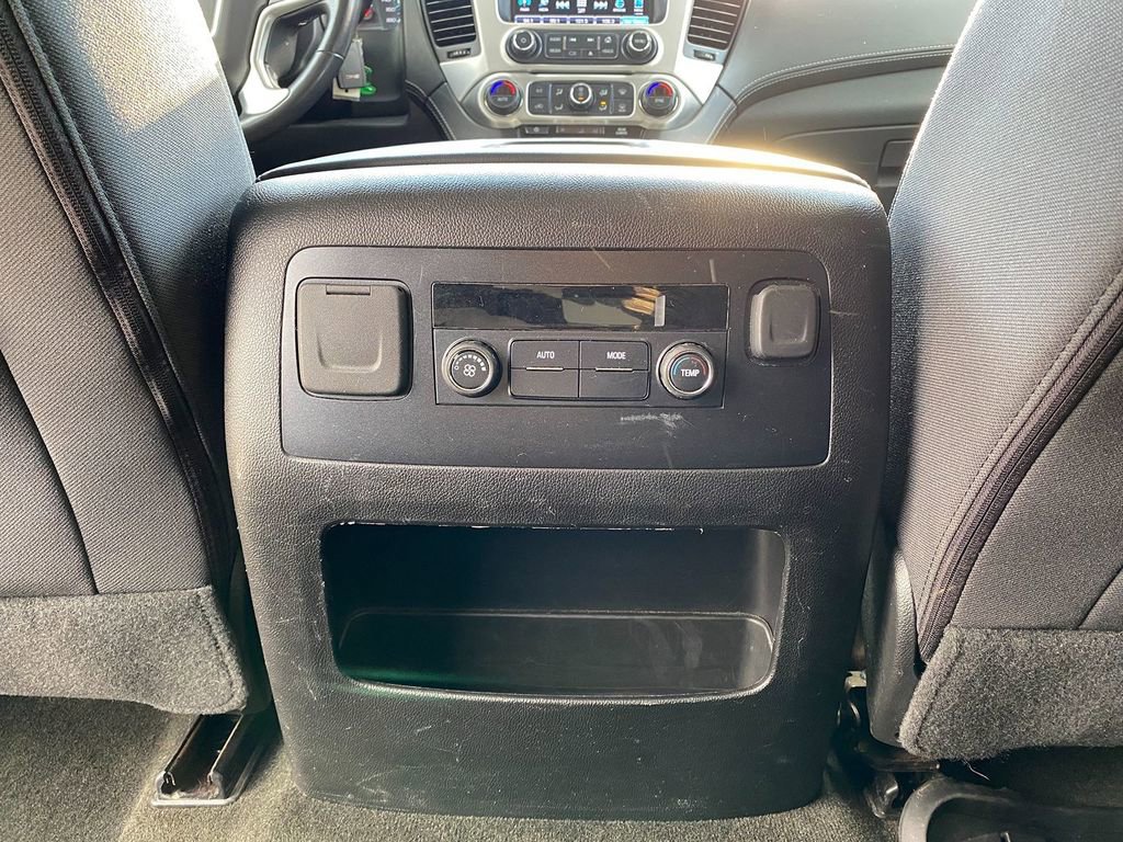 Used 2018 GMC Yukon SLE image 25