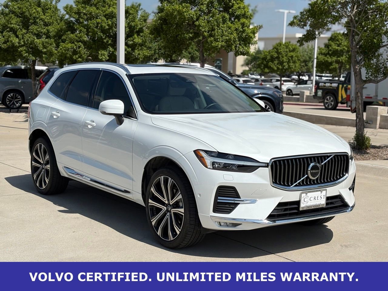 Certified 2023 Volvo XC60 B5 Ultimate w/ Climate Package image 5