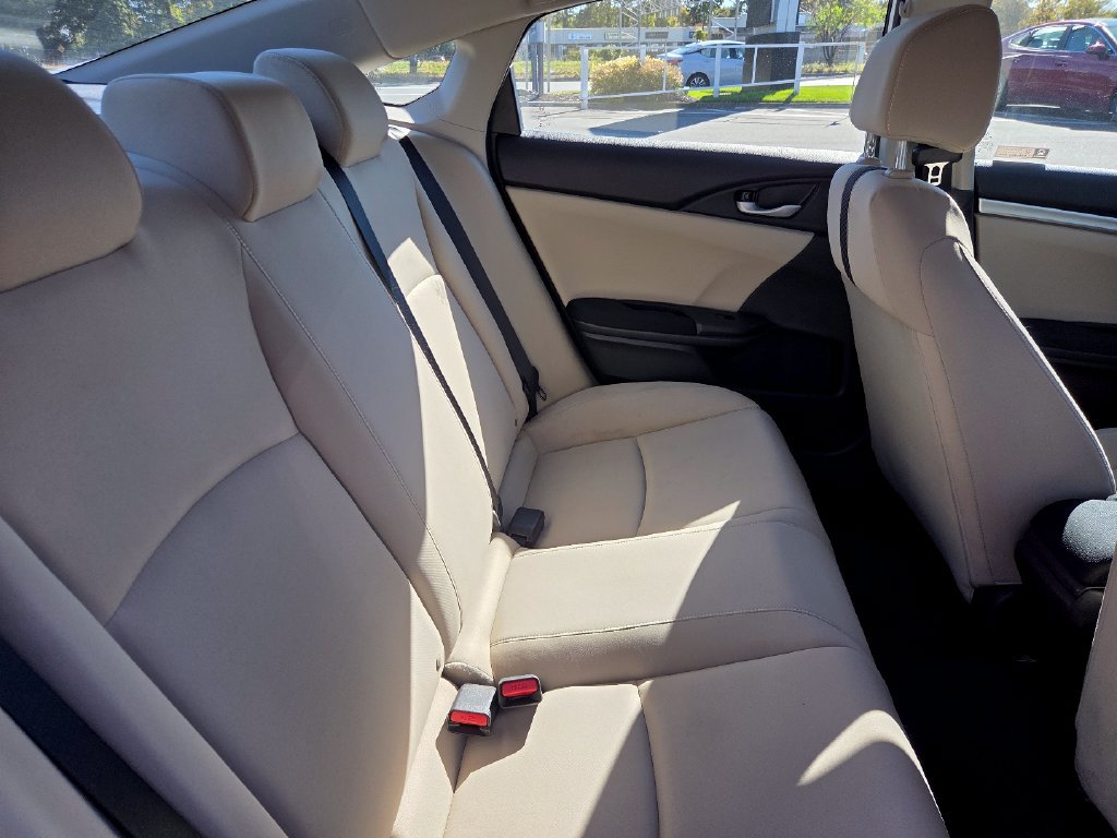 Used 2018 Honda Civic LX image 31