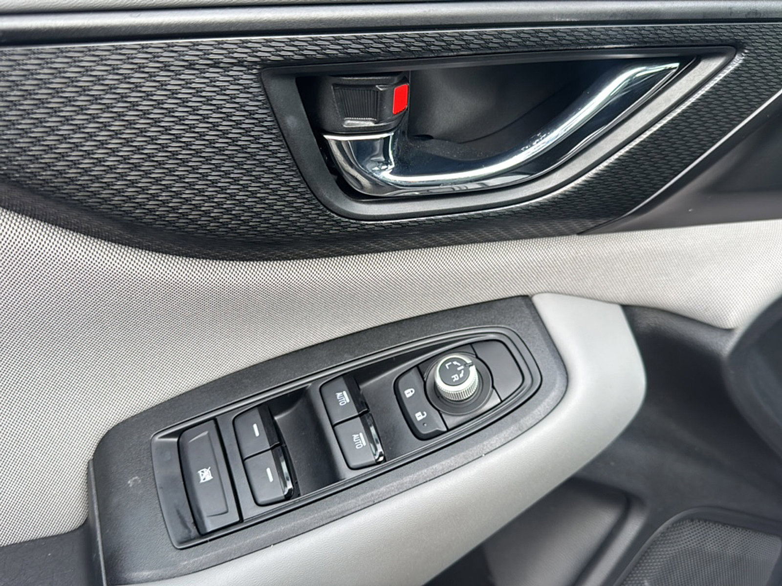 Certified 2025 Subaru Legacy Premium w/ Popular Package #1A image 16