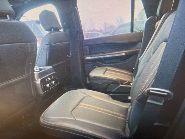 Used 2022 Ford Expedition Platinum image 7