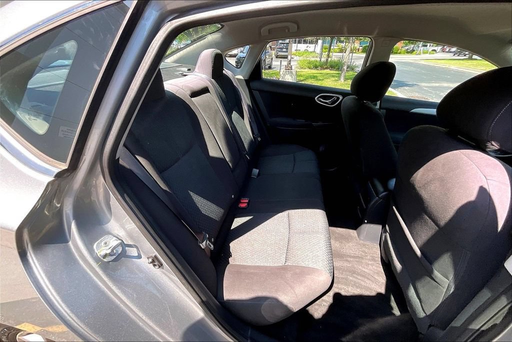 Used 2014 Nissan Sentra SR FWD image 30