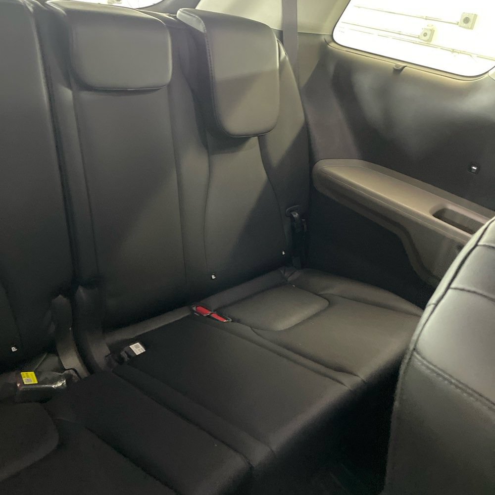 Used 2025 Kia Carnival SX FWD image 18