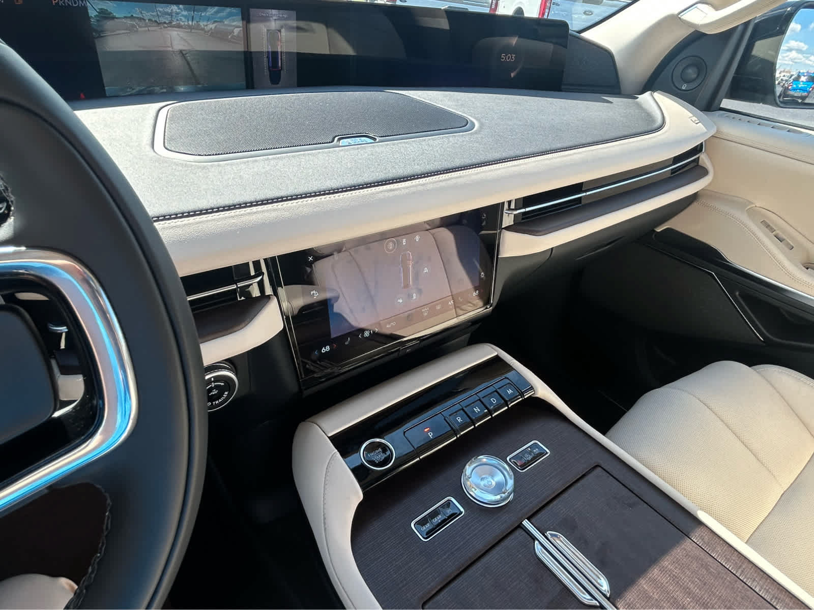 New 2027 Lincoln Navigator L Reserve w/ Jet Appearance Package AWD/4WD image 72