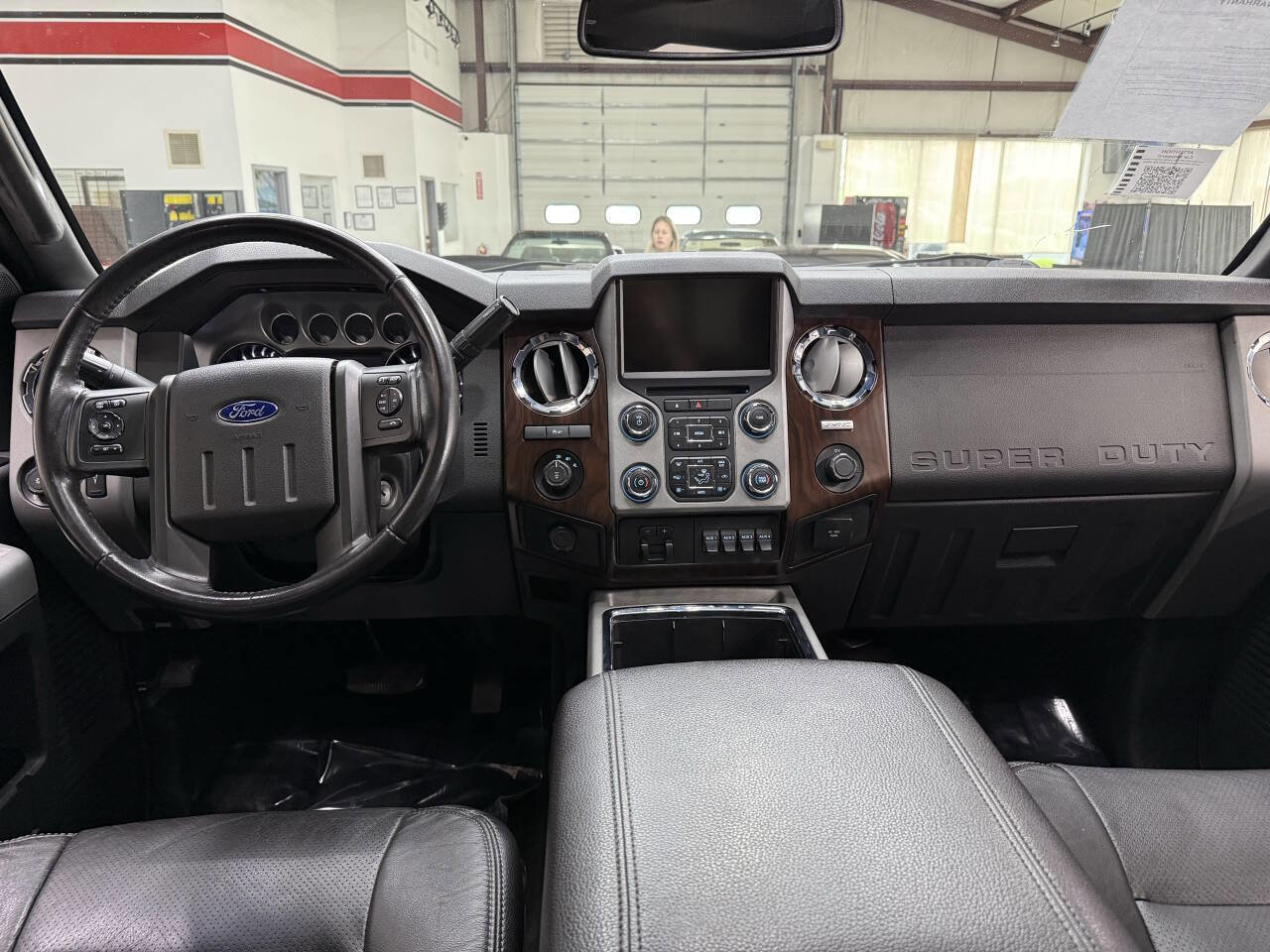 Used 2016 Ford F250 Lariat w/ Lariat Ultimate Package image 19