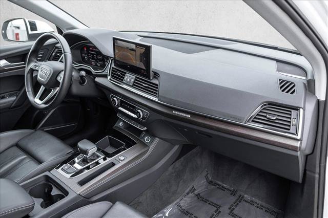 Used 2024 Audi Q5 2.0T Premium Plus AWD/4WD image 24