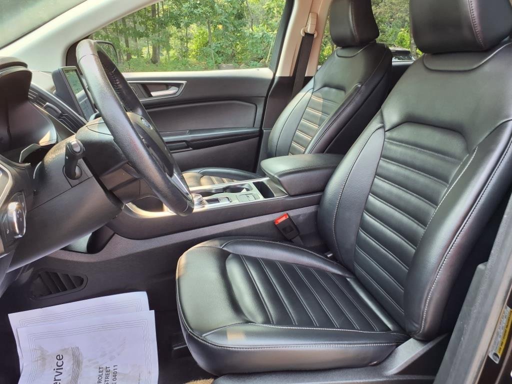Used 2023 Ford Edge SEL image 13