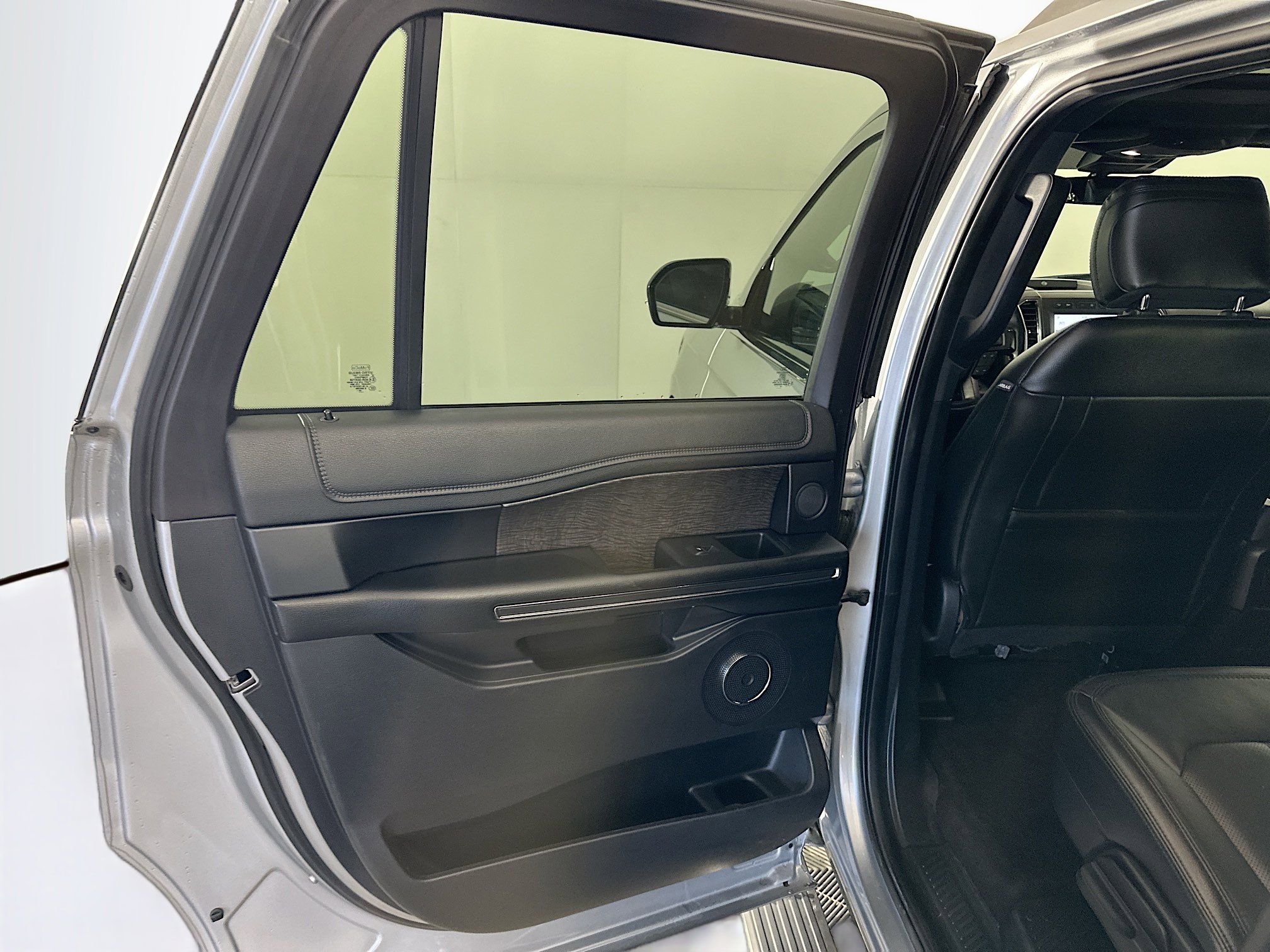 Used 2020 Ford Expedition Max Limited AWD/4WD image 27