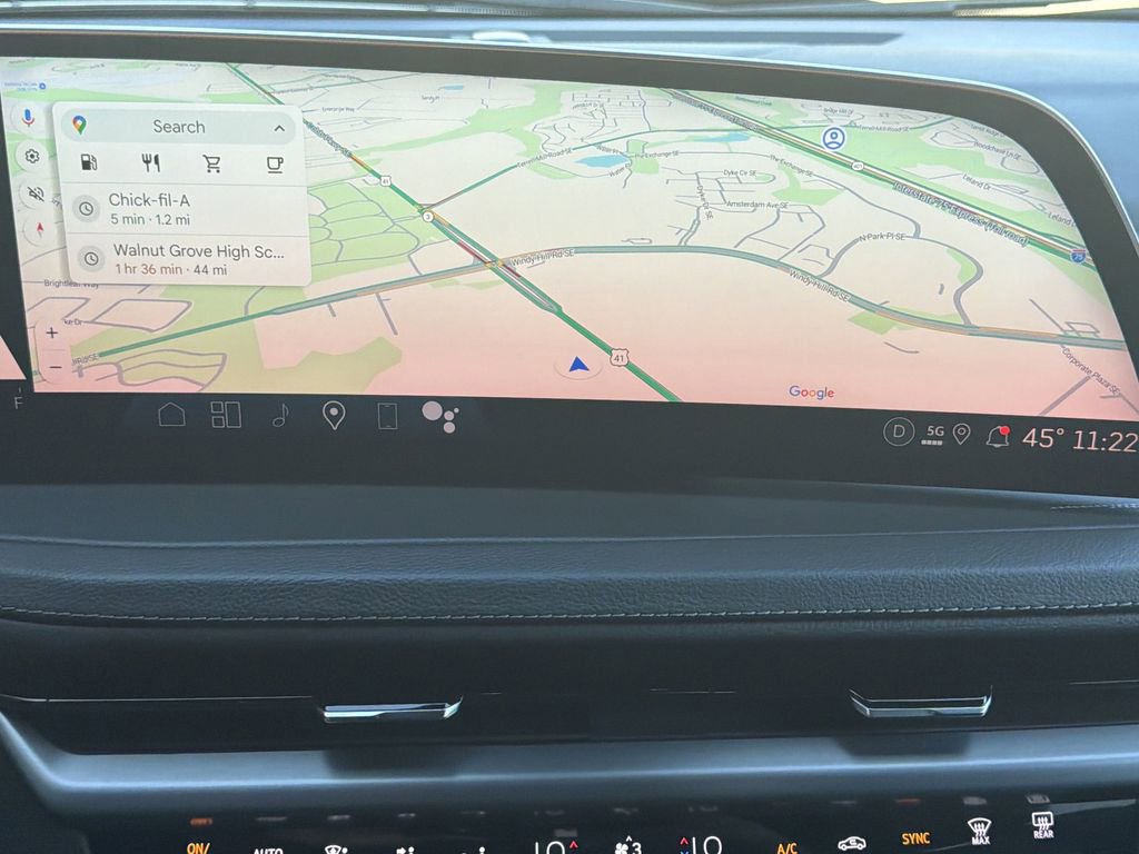 Certified 2025 Cadillac XT4 Premium Luxury image 31