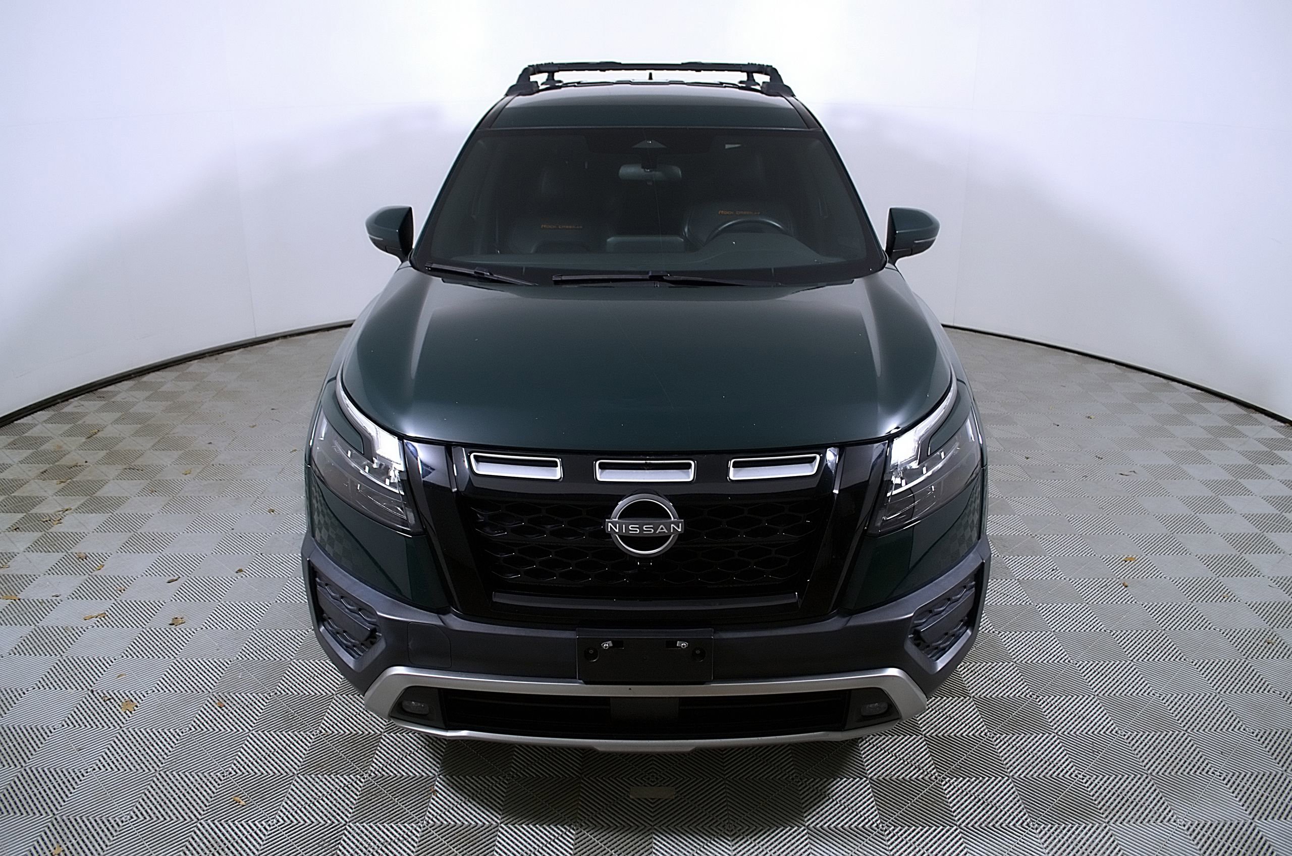 Used 2024 Nissan Pathfinder Rock Creek AWD/4WD image 5