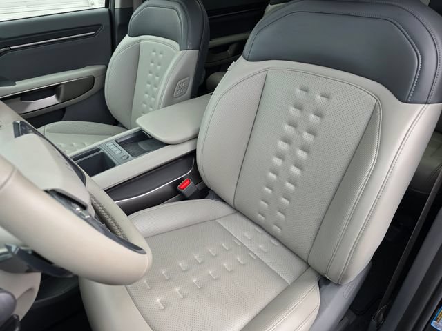 Certified 2024 Kia EV9 Wind AWD/4WD image 25