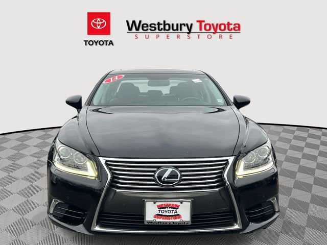 Used 2014 Lexus LS 460 AWD w/ Comfort Package image 3
